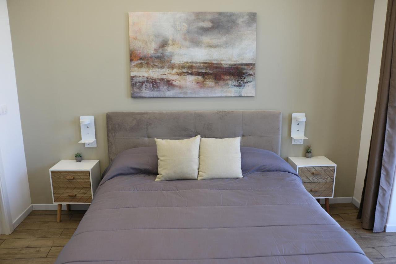 Seascape Rooms Катания Екстериор снимка