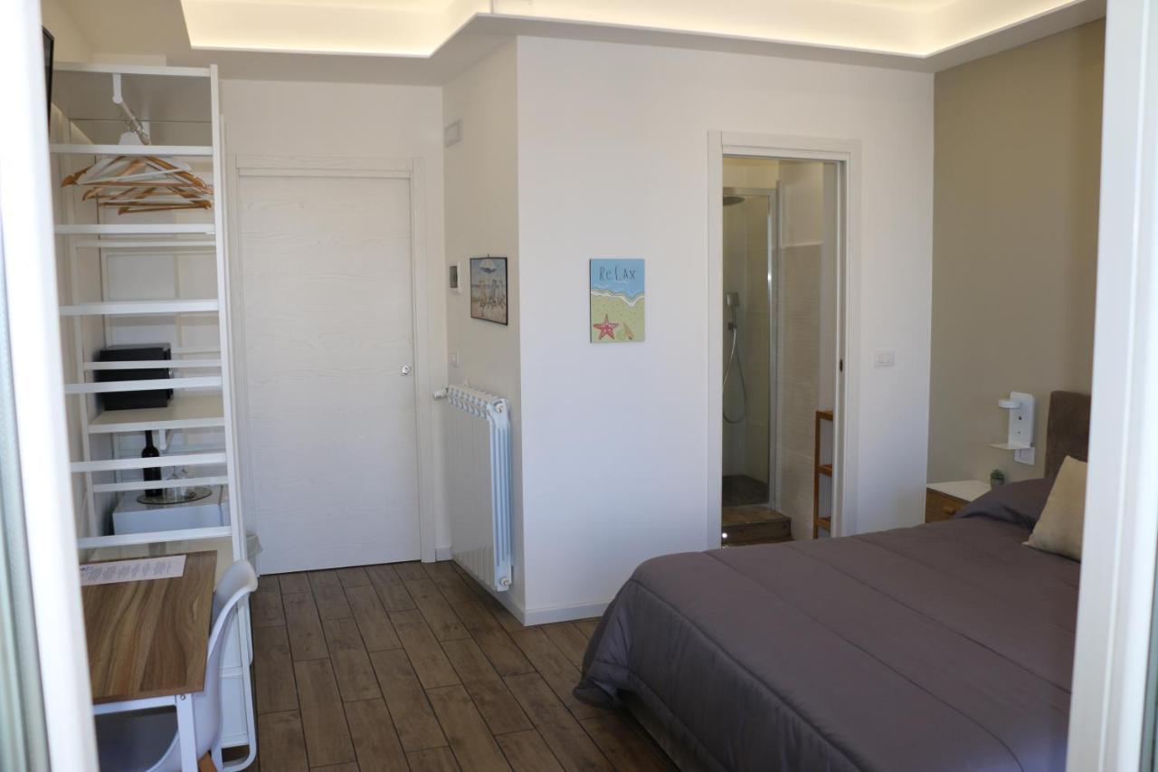 Seascape Rooms Катания Екстериор снимка