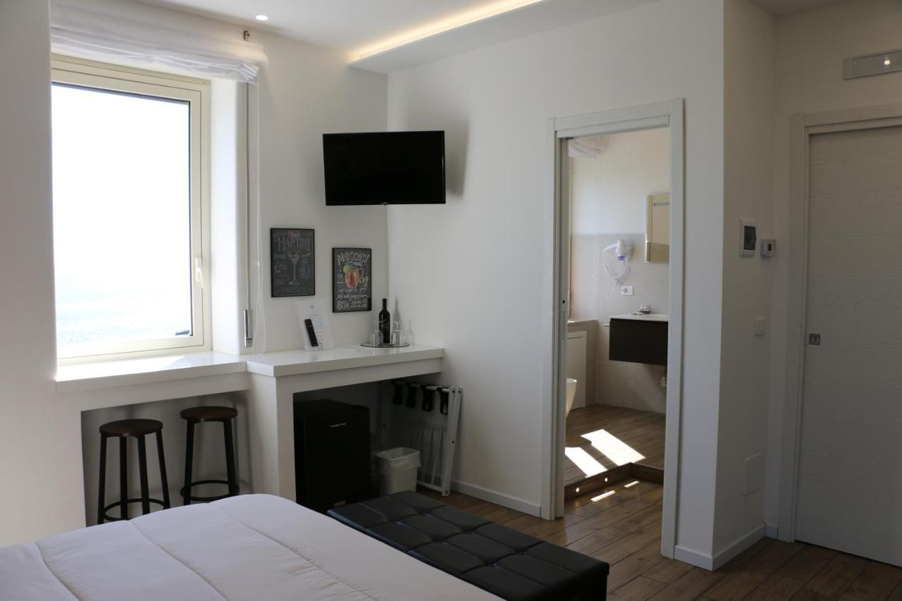 Seascape Rooms Катания Екстериор снимка