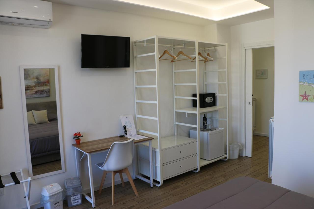 Seascape Rooms Катания Екстериор снимка
